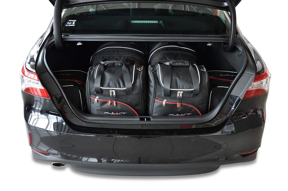TOYOTA CAMRY 2018+