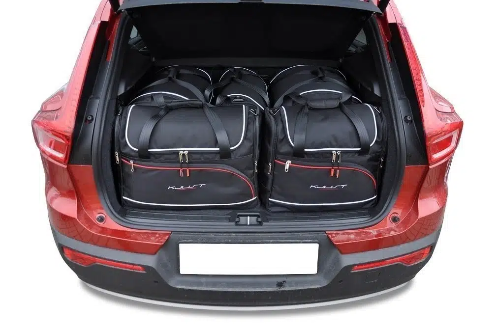 VOLVO XC40 EV 2022+ 7042038