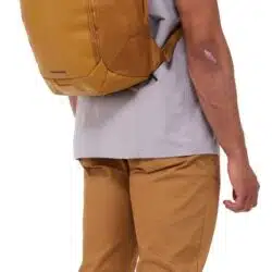Thule Chasm batoh 26 l TCHB215 - Golden Brown – Obrázok 4