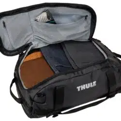 Thule Chasm športová taška 40 l TDSD302 - čierna – Obrázok 8
