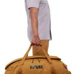 Thule Chasm športová taška 70 l TDSD303 - Golden Brown – Obrázok 5