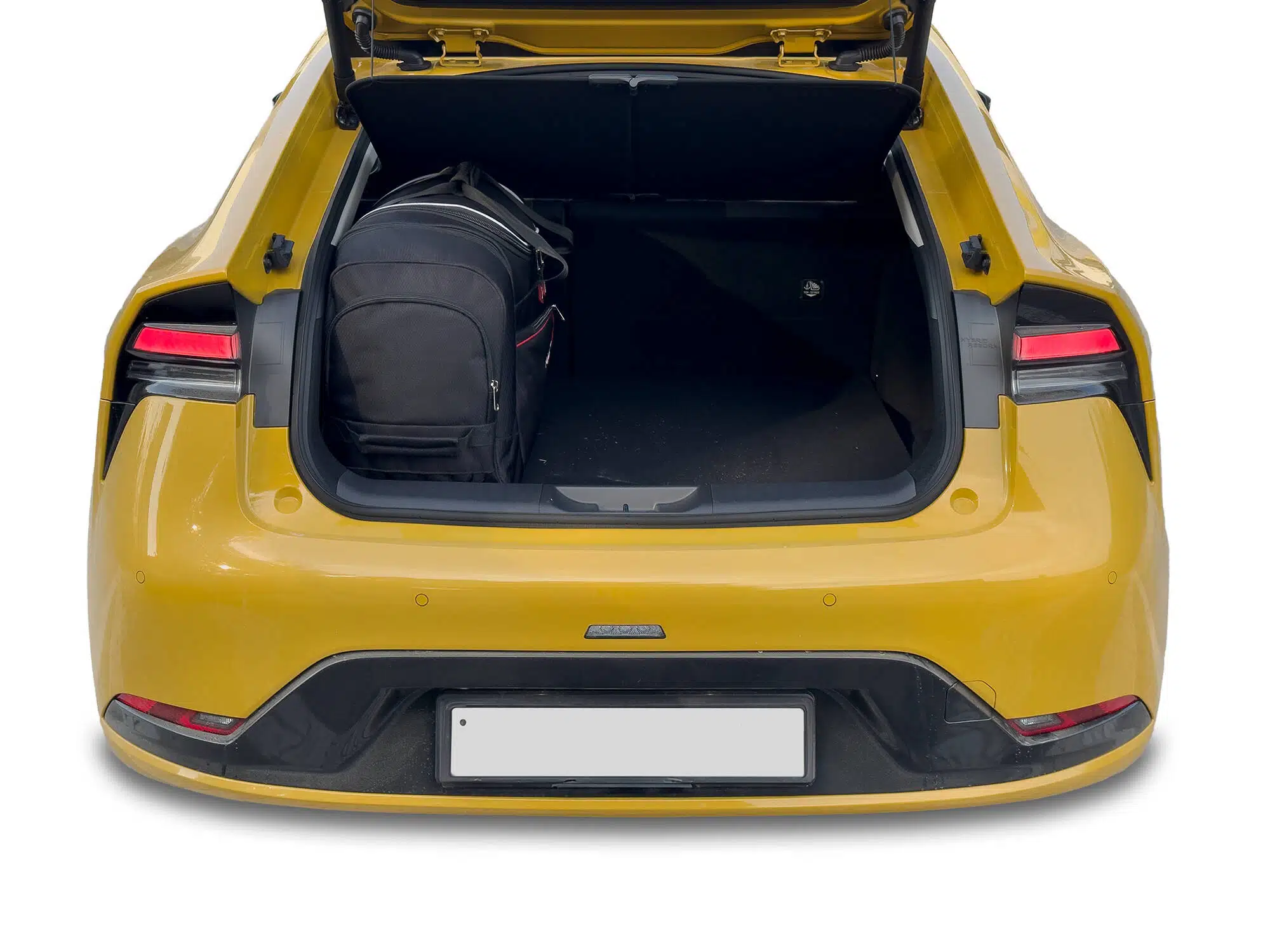 TOYOTA PRIUS PHEV 2023+ CAR BAGS SET 3 PCS – Obrázok 3