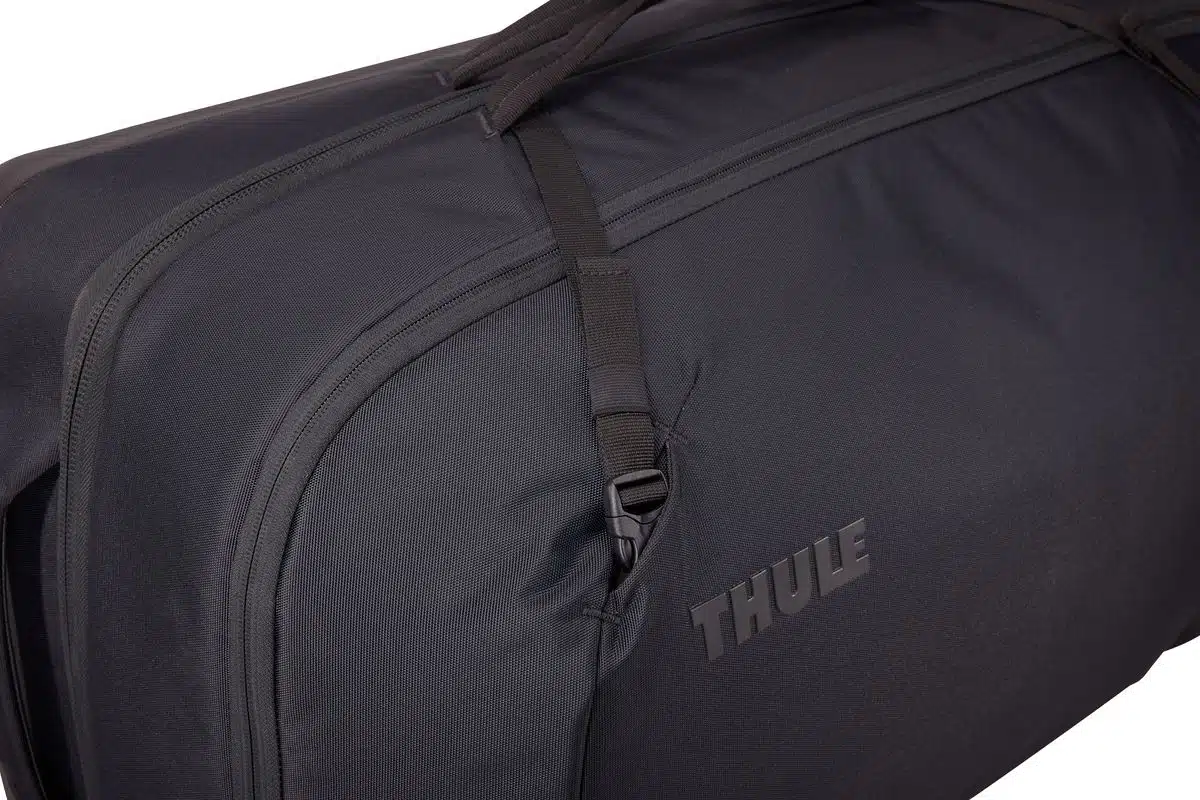 Thule Subterra 2 roller 90 l TSR490 - čierny – Obrázok 5