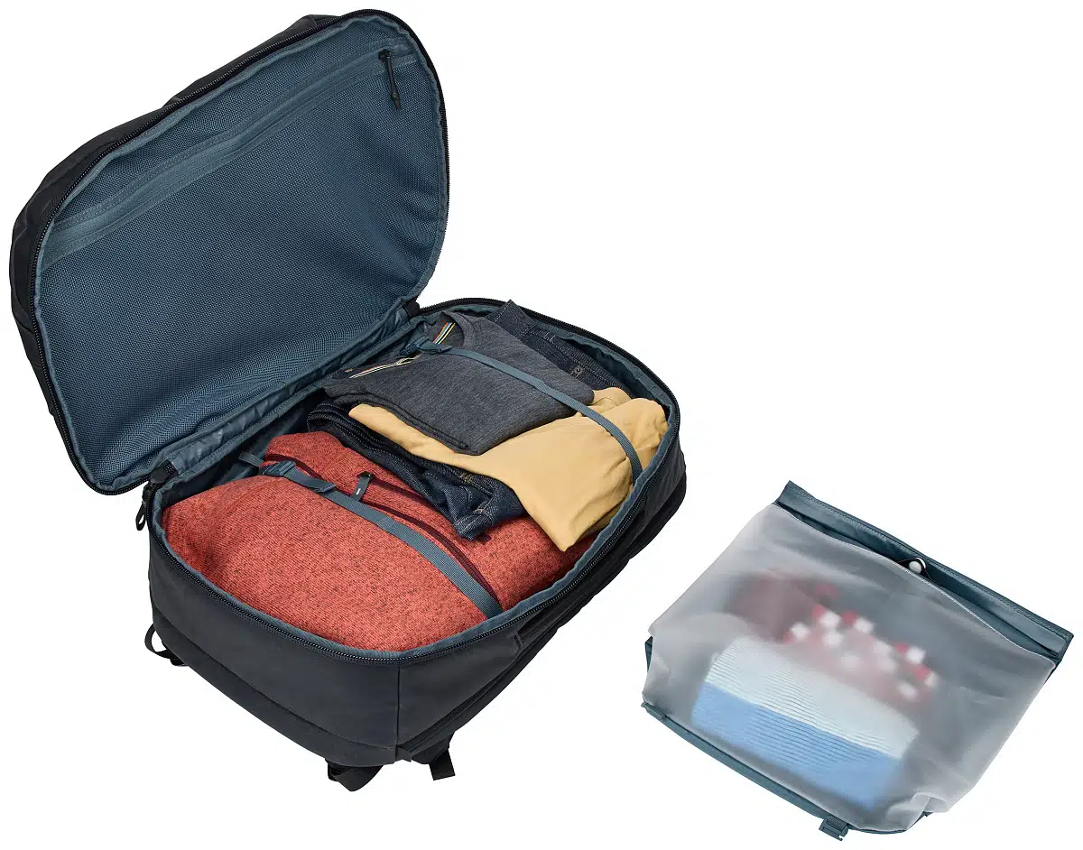 Thule Aion cestovný batoh 40 l TATB140 - čierny – Obrázok 10
