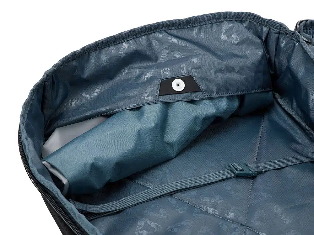 Thule Aion cestovný batoh 40 l TATB140 - čierny – Obrázok 16