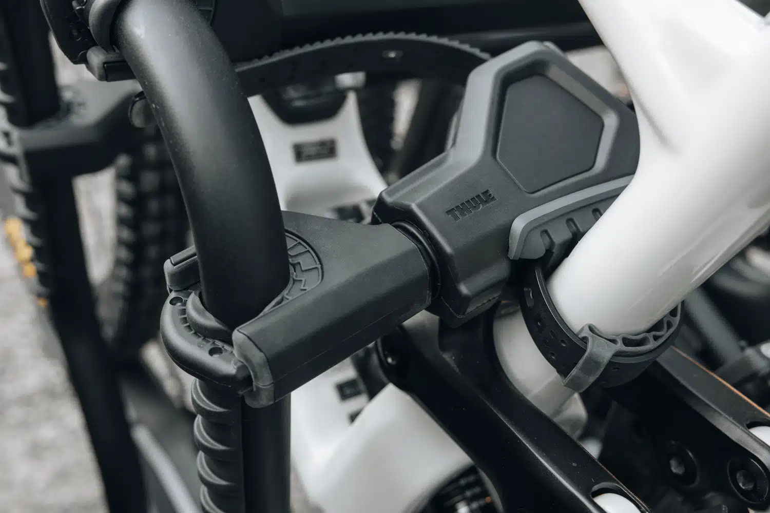 Thule EasyFold 3 945 – Obrázok 22