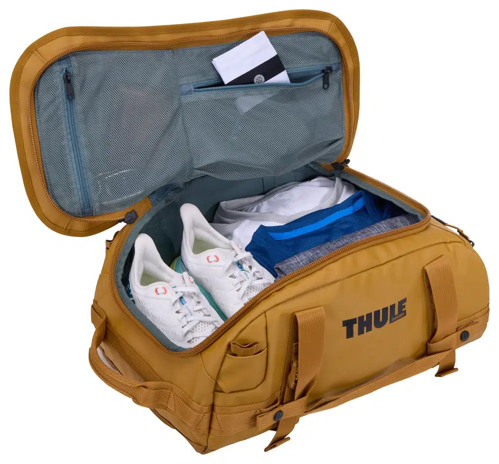 Thule Chasm S sportová taška 30 L TDSD301 - Golden Brown – Obrázok 10