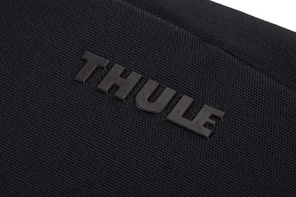 Thule Subterra 2 puzdro na MacBook Air 13" TSS413A - čierne – Obrázok 9