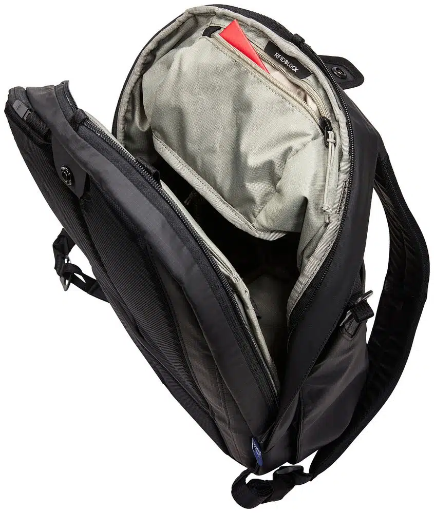 Thule Tact batoh 16 l TACTBP114 - čierny – Obrázok 9