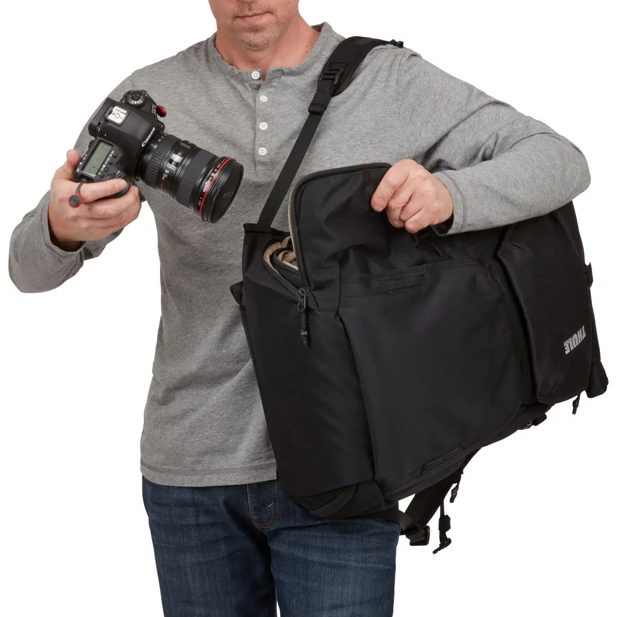 Thule Covert™ fotobatoh 32 L TCDK232 - čierny – Obrázok 11