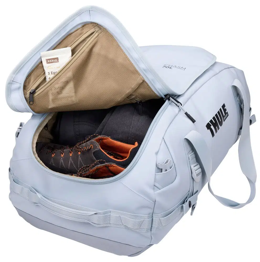 Thule Chasm športová taška 70 l TDSD303 - Soft Blue – Obrázok 12
