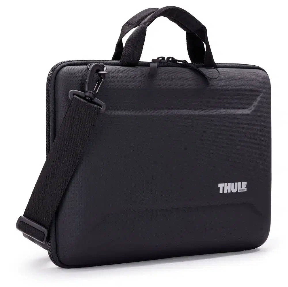 Thule Gauntlet 5.0 brašna na 16" MacBook Pro TGAE2557 - čierna
