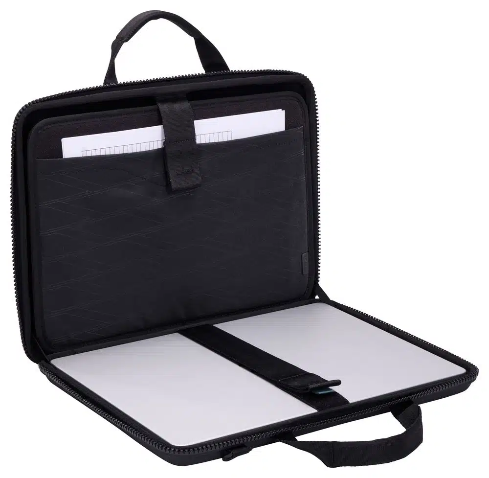 Thule Gauntlet 5.0 brašna na 16" MacBook Pro TGAE2557 - čierna – Obrázok 4