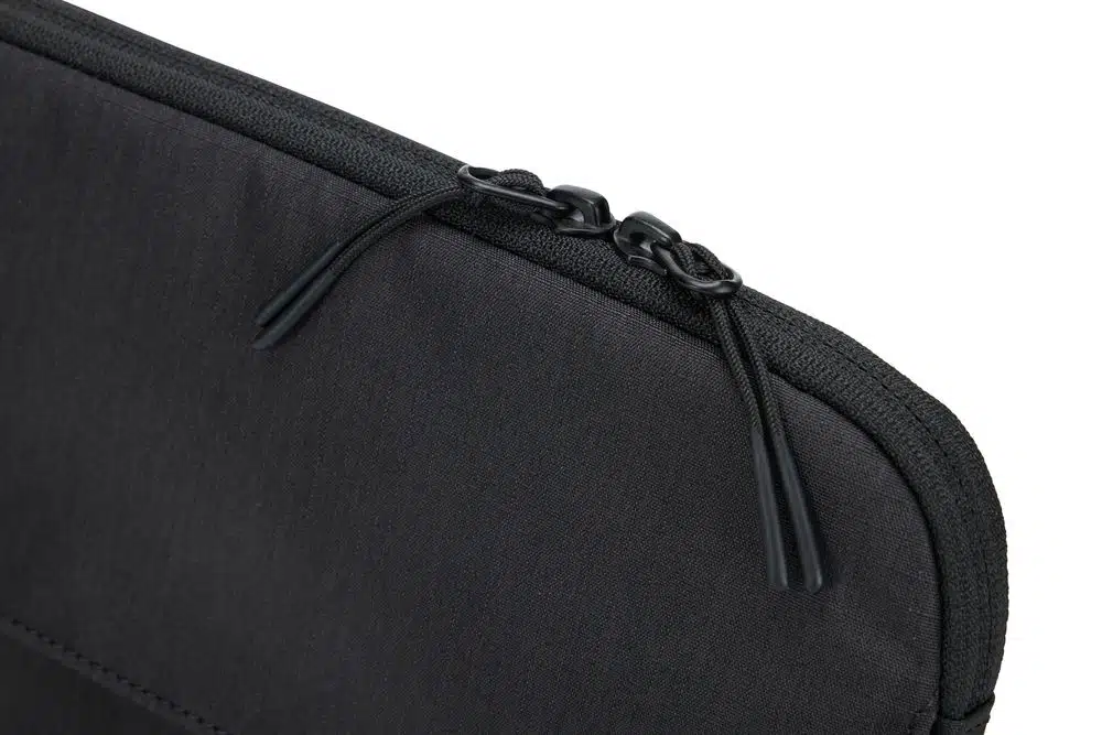 Thule Lithos puzdro pre MacBook Pro 14" TLS114 - čierne – Obrázok 8