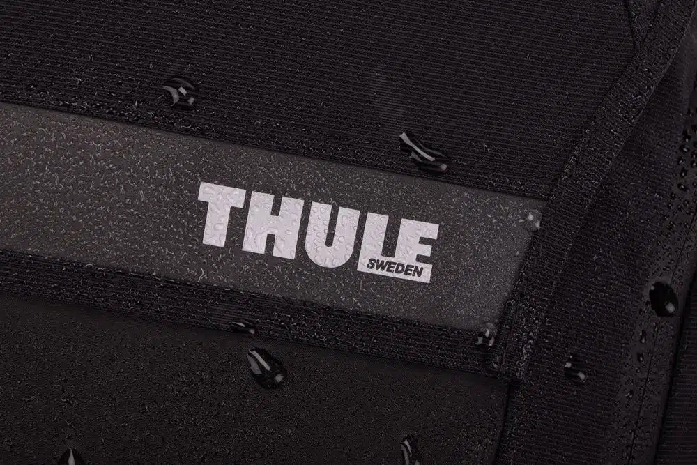 Thule Paramount Commuter batoh 28 l TPBBP328 - čierny – Obrázok 8